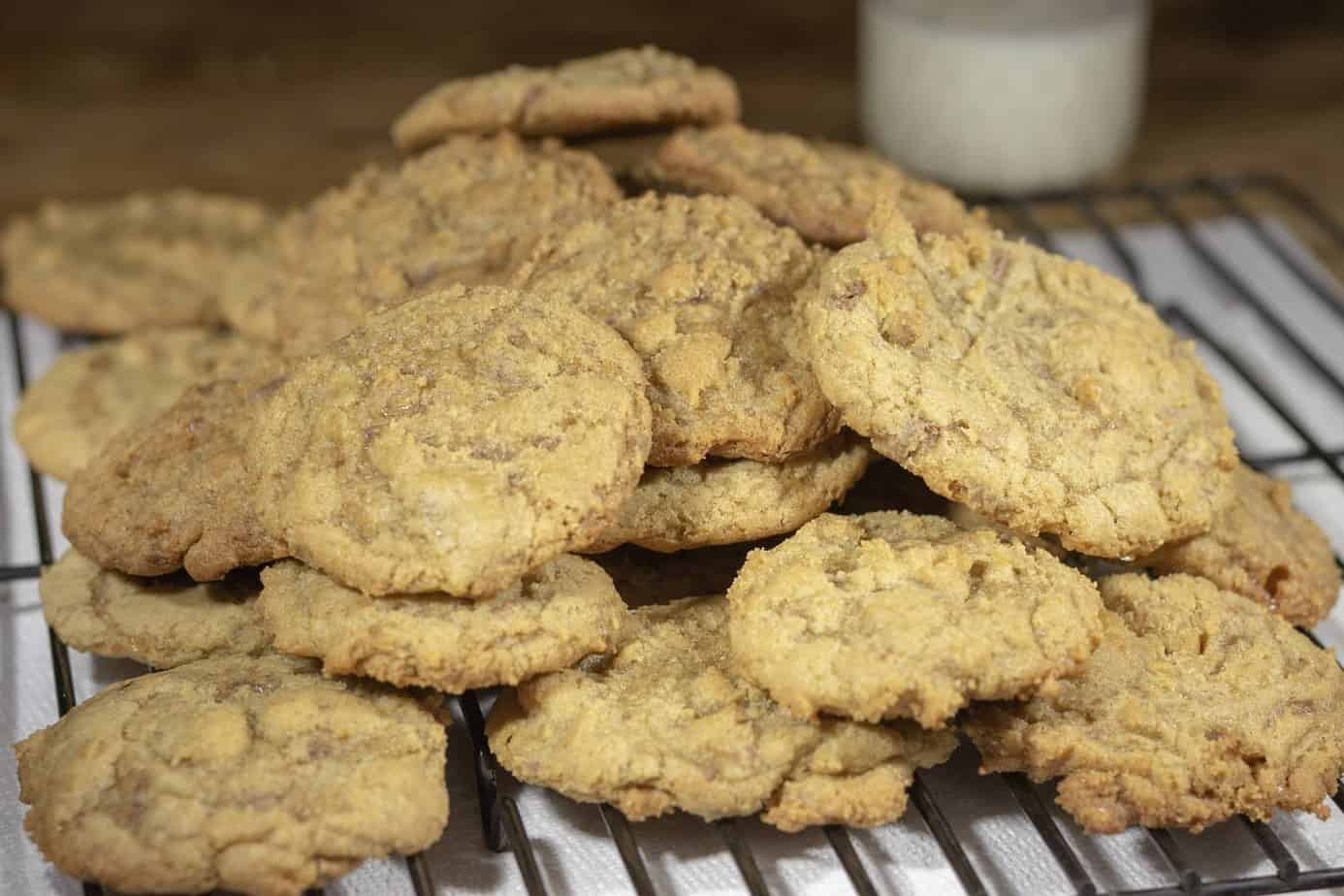Smoked Chocolate Chip Cookies • Smoked Meat Sunday