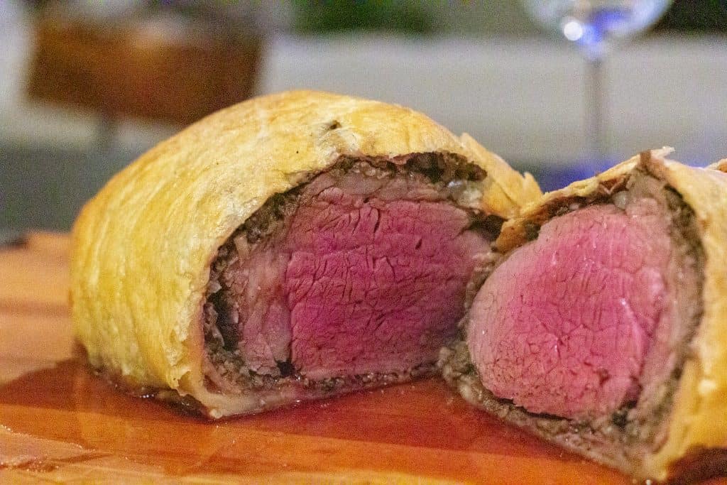 Beef Wellington for dinner tonight! : r/smoking