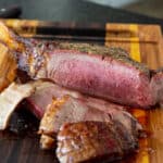 Sliced smoked tomahawk Steak