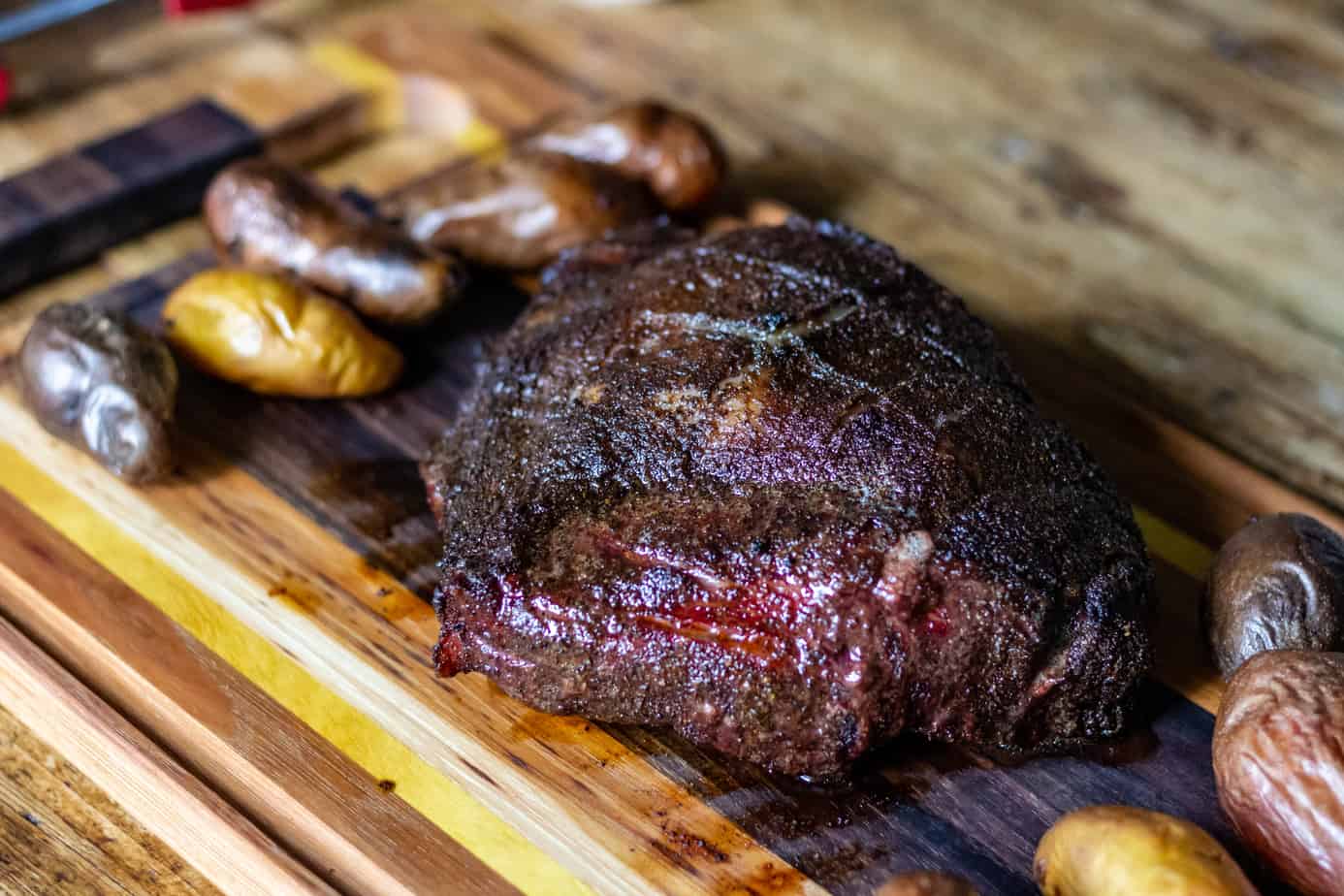 https://www.smokedmeatsunday.com/wp-content/uploads/2019/08/Smoked-Picanha-Steak-2.jpg