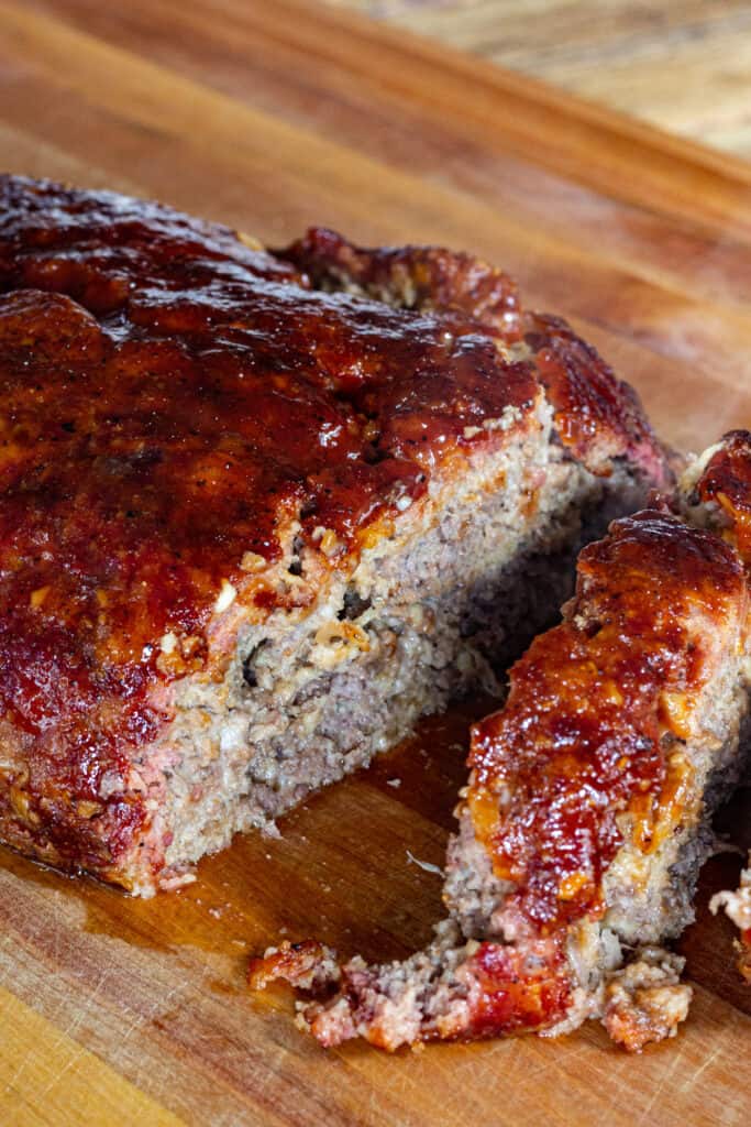 sliced smoked meatloaf