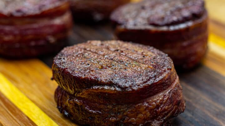 smoked filet mignon wrapped in bacon