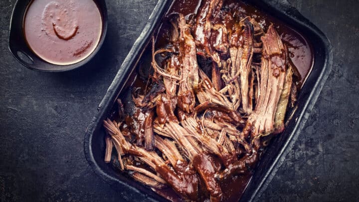 shredded beef with sweet and spicy bbq sauce