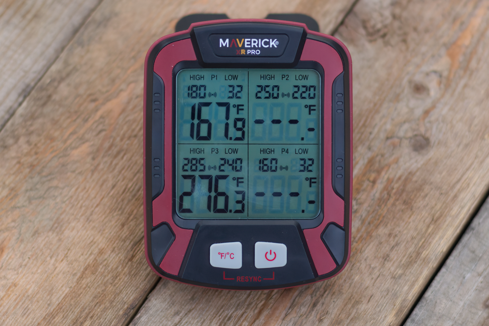 Maverick Extended Range Wireless Digital BBQ & Meat Thermometer XR-40