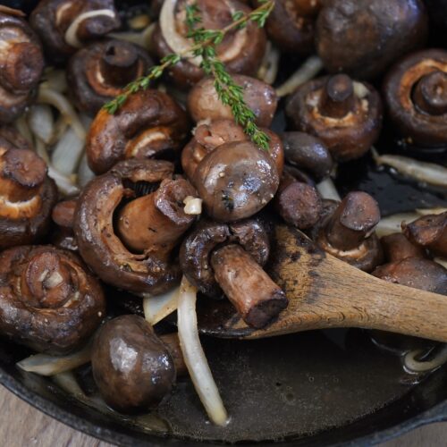 Garlic thyme smoked mushrooms ready 14
