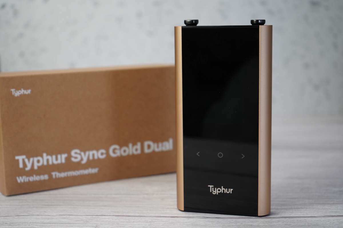 Typhur Sync Gold Dual with box.
